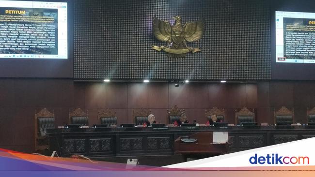 Hakim MK Arsul Tergelitik Permohonan Koalisi Perempuan: Kenapa Selalu DPR?