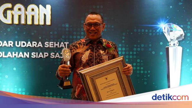 Pemkot Cilegon Kembali Raih Penghargaan Kota Informatif