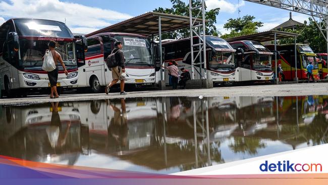 Jelang Nataru,Terminal Leuwipanjang Bandung Siapkan Ratusan Armada Bus