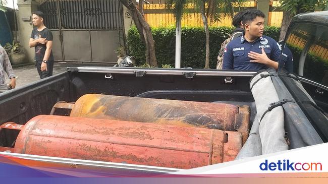 Olah TKP Selesai, Polisi Bawa Tabung Gas Bocor dari Tempat Spa Bulungan