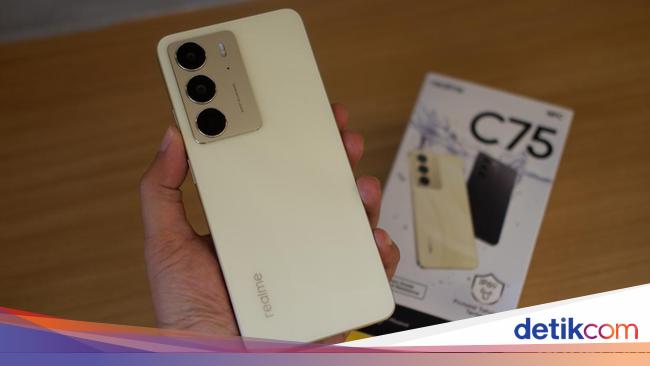 Wujud Realme C75, HP Rp 2 Jutaan Tahan Air