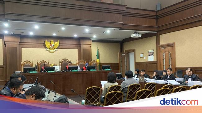 Eks Dirut Sebut Jaksa Keliru soal Kerugian Negara Biaya Bijih Timah Rp 26 T