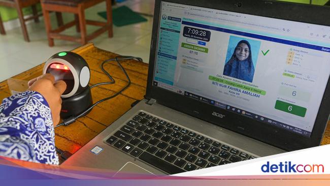 Keren! SMP di Pedalaman Konkep Ini Pakai Barcode buat Absensi-Voting OSIS