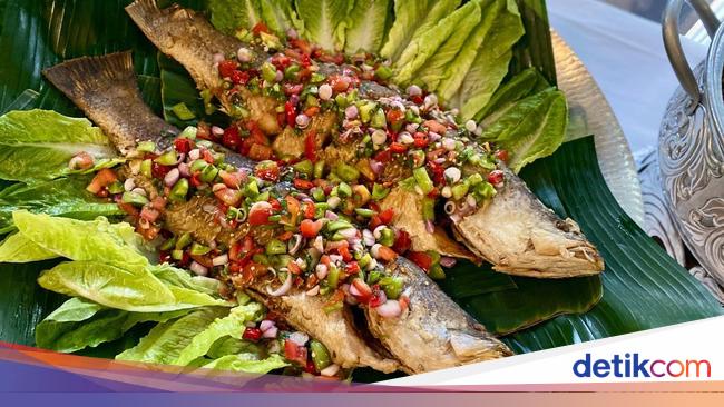 Ikan Bakar Colo Colo dan Ayam Biromaru, Sajian Spesial di Dendang Rasa