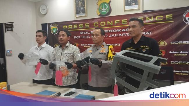 Polisi: Suami di Jakbar Bekap Istri Sampai Tewas Lalu Gantung Diri di Plafon