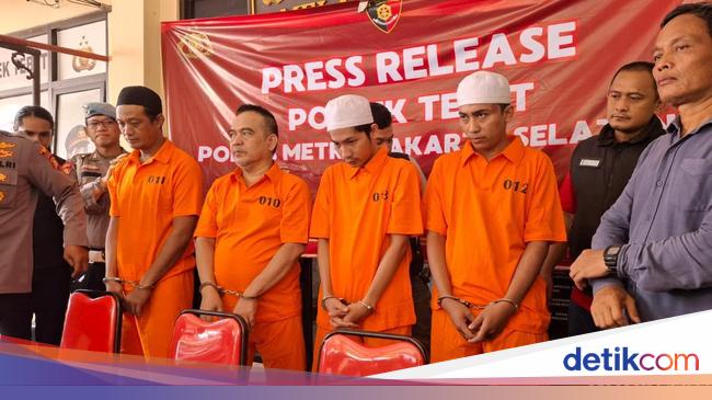 Tampang Bos Telur Gulung Pengeroyok Anak Buah Kini Jadi Tersangka