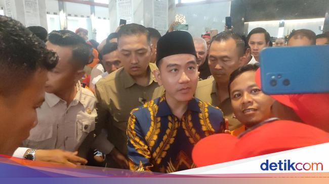 3 Pihak Bersuara Tepis Viral Jemaah Diusir Saat Gibran Salat Jumat