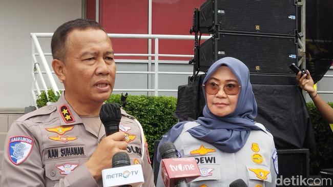 Kakorlantas Polri Imbau Masyarakat Pilih Angkutan Resmi Saat Mudik Nataru