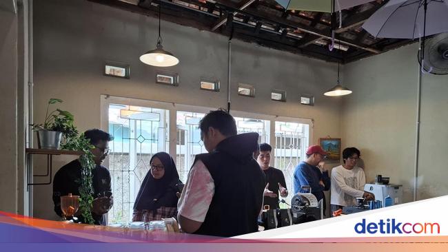 Seru! Belajar Roasting hingga Latte Art di Kafe Hidden Gem