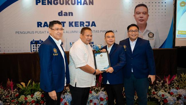 Dasco Pimpin PP Keluarga Alumni Universitas Pancasila 2022-2026