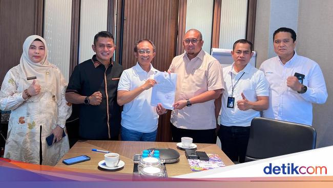 Dorong Pemerataan Listrik di Solok, Andre Dampingi Wabup Temui Direksi PLN