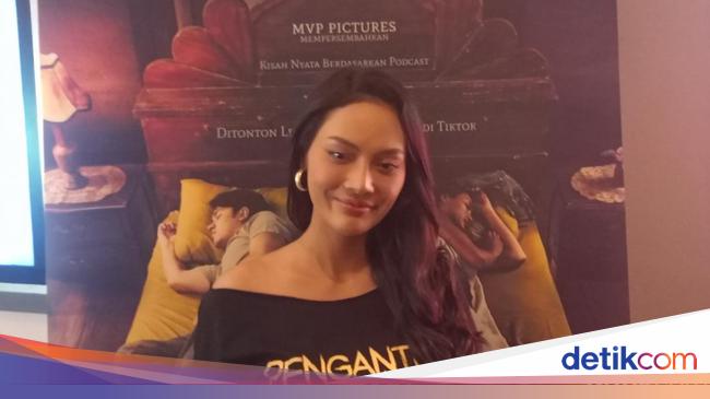 Erika Carlina Silent After Accidentally Showing Fuji Vaping