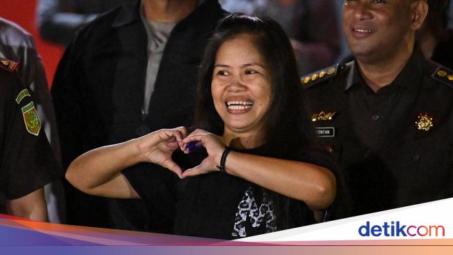 Drama Mary Jane: Kamuflase Ambulans Berakhir Love Sign