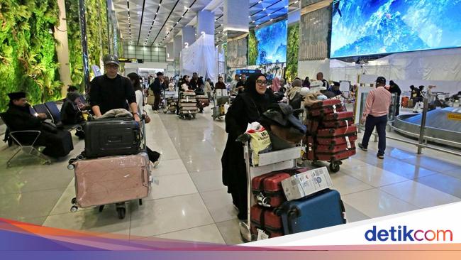 Healing Ke Bandara Soekarno-Hatta Naik Kereta, Bisa Jadi Terapi Patah Hati