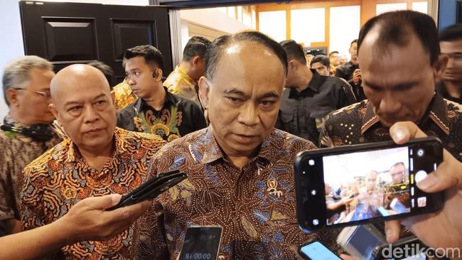 Menkop Budi Arie Dorong Revisi UU Koperasi: Sudah 32 Tahun