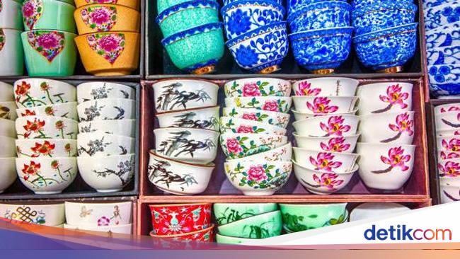 10 Oleh-oleh Singapura Favorit dan Wajib Dibawa Pulang, Pajangan-Kuliner