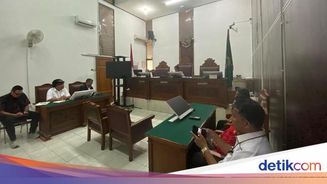 Hakim Tolak Praperadilan MAKI Terkait Dugaan Kasus Firli Bahuri Mangkrak