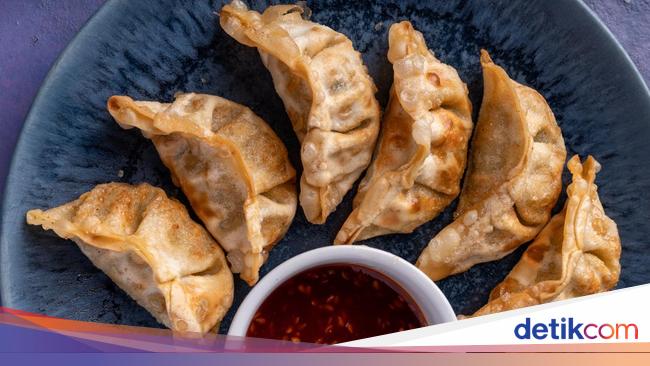 Resep Gyoza Goreng Isi Ayam dan Sayuran, Renyah Gurih untuk Camilan