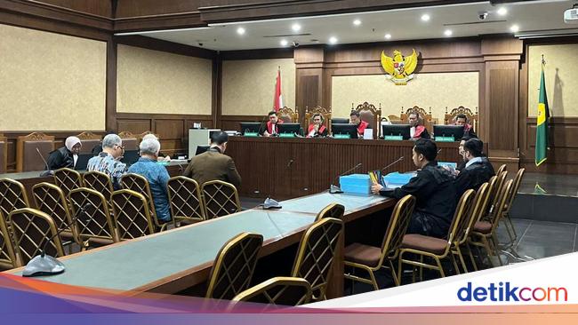 Bos Smelter di Sidang Pleidoi Kasus Timah: Kerugian Rp 271 T Tuduhan Naif