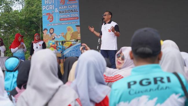 Walkot Cilegon Ingatkan Peran Penting dan Jasa Para Guru