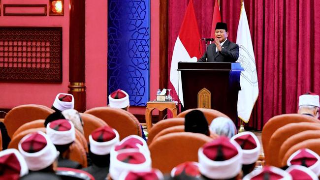 Prabowo: Hei Koruptor Kalau Kembalikan yang Kau Curi, Mungkin Kita Maafkan