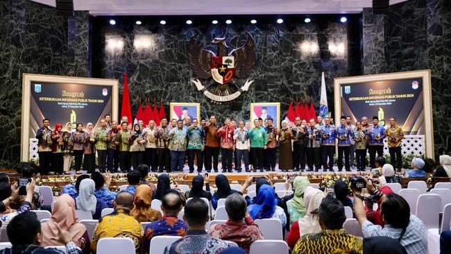 226 Badan Publik di Jakarta Raih Penghargaan Keterbukaan Informasi Publik