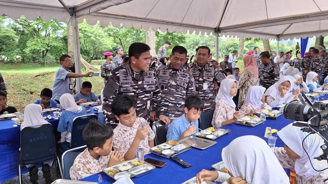 KSAL Cek Uji Coba Makan Bergizi Gratis Menu Rp 10 Ribu di Jaksel