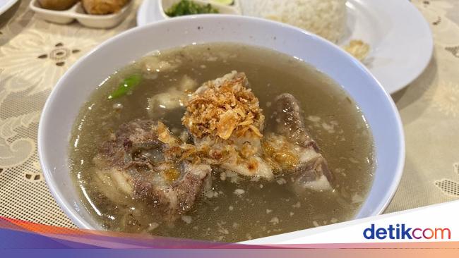 KUAH KUAH by Amali : Sengatan Sedap Sop Djanda dan Rawon Tersembunyi di Melawai Plaza