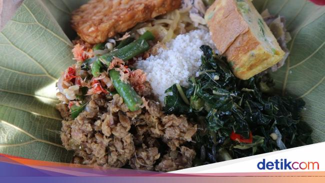 Harum Sedap! Nasi Jagung Daun Jati Khas Pati Rp 12 Ribu