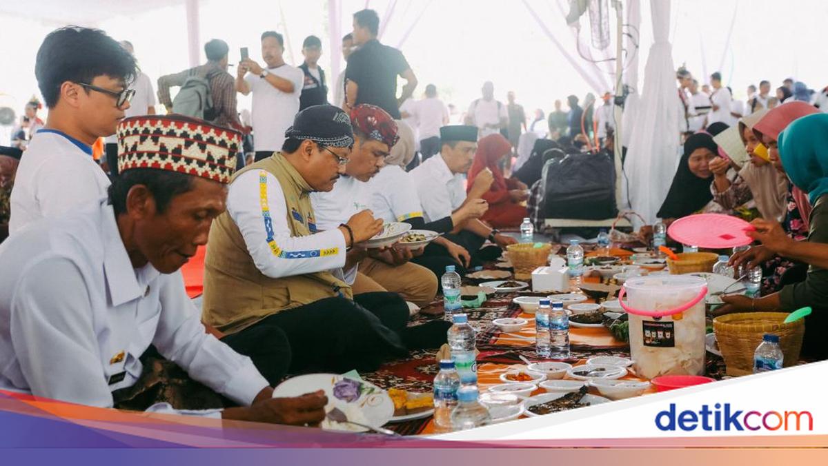 Kenduri Rakyat Meriahkan Hari Kesetiakawanan Sosial Nasional di Bumi Arum