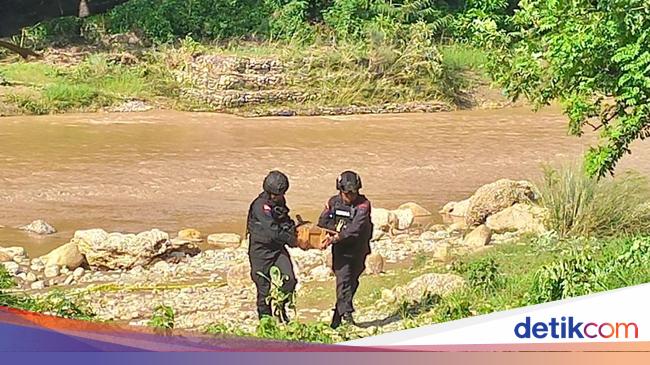 Warga Beduai Serahkan Mortir Aktif yang Ditemukan di Muara Sungai ke Polisi
