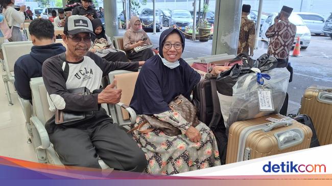 Rindu Kampung, Warga Trenggalek Ini Mudik dari Kaltim Transit Jakarta