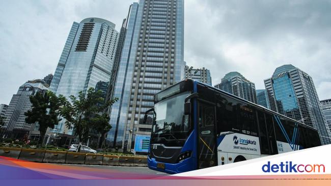 Pramono Mau Bikin 30 Bus TransJakarta Bernuansa Persija