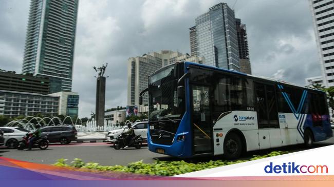 Libur Lebaran! Ini Rute Transjakarta ke Monas, Kota Tua hingga Ancol