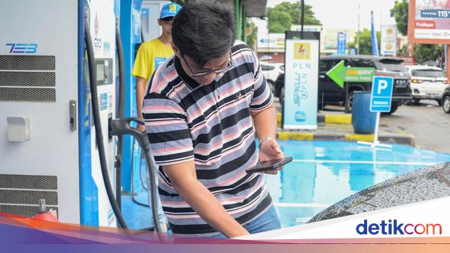 Astra & PLN Duet Garap Proyek SPKLU di Sumbar dan Jabar