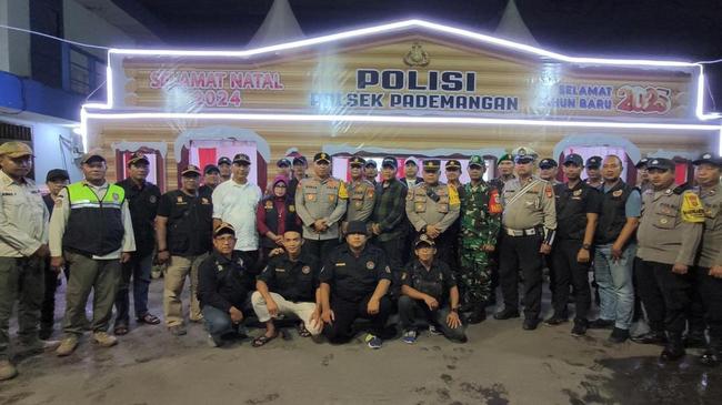 Polsek Pademangan Patroli Skala Besar Cegah Kejahatan Jelang Natal