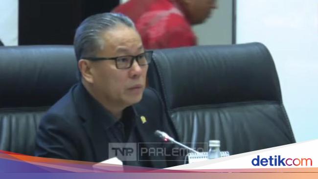 Komisi XI DPR Desak OJK-PPATK Segera Jelaskan soal Blokir Rekening Dormant