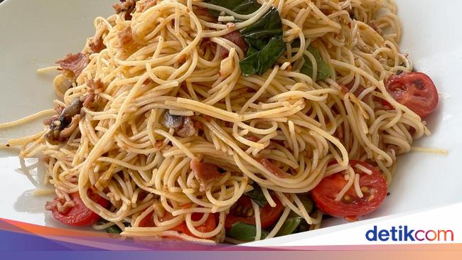 Resep Angel Hair Tumis Jamur dan Beef Bacon, Sajian Praktis Untuk Natal