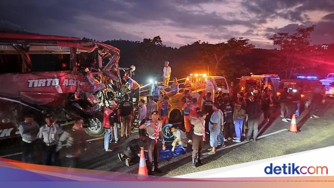 Waspada! Truk 'Pencabut Nyawa' Gentayangan di Jalan Raya