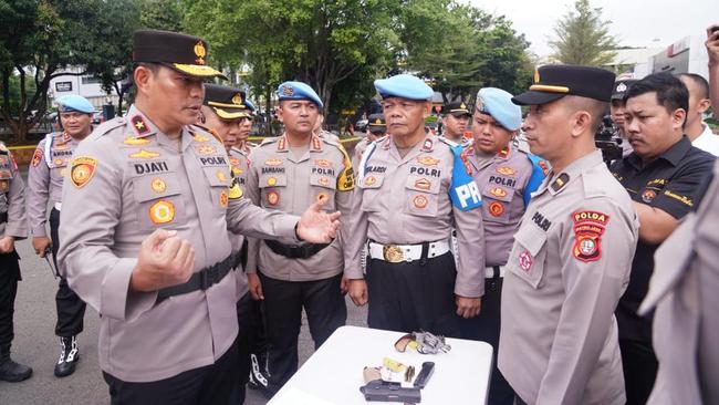 Wakapolda Metro Cek Senpi Anggota, Wanti-wanti Penyalahgunaan