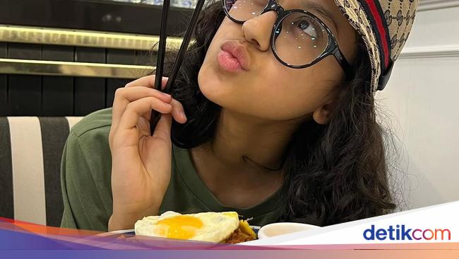 Potret Asila Maisa, Anak Ramzi Ketika Nikmati Cupcake dan Mie Goreng