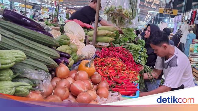 Harga 5 Bahan Pokok Ini Naik Jelang Natal dan Tahun Baru