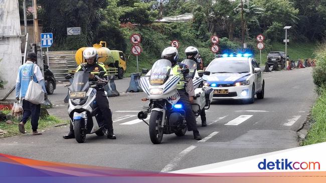 Lalin Puncak Bogor Padat, Polisi Terapkan One Way Arah Jakarta Siang Ini