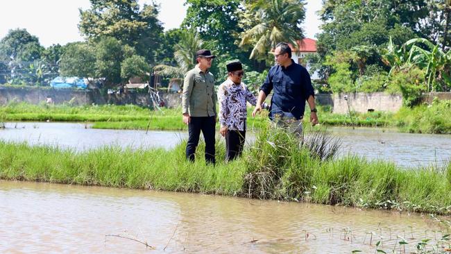 Tinjauan di Bogor, Wamendagri Harap Pemda Segera Rehabilitasi Irigasi