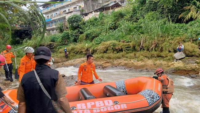 Hanyut di Sungai Ciliwung Sejak 2 Hari, ABG di Bogor Belum Ditemukan