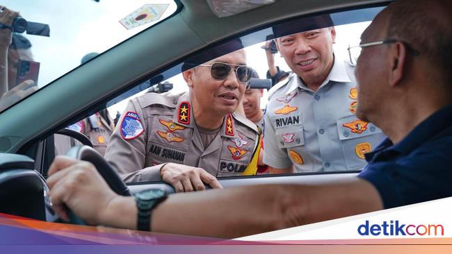 Dirut Jasa Raharja Tinjau Arus Mudik &amp; Libur Nataru di Tol Jogja-Solo