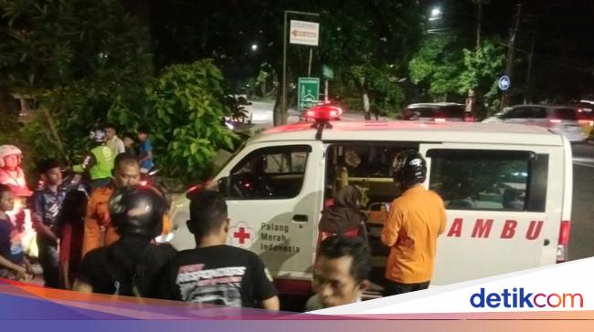 Geger! Warga Temukan Bayi Laki-laki Baru Lahir di Surabaya