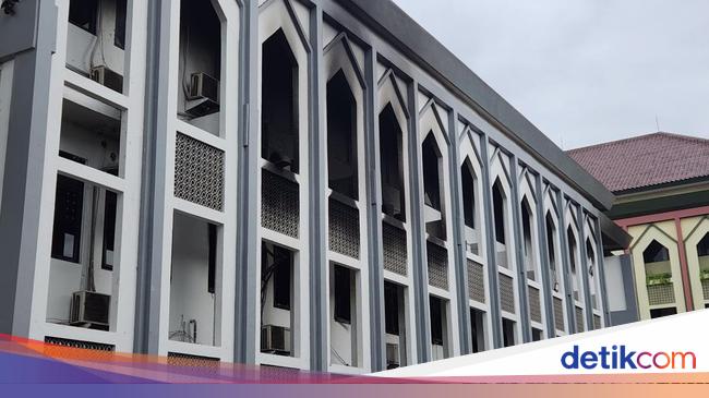 Kebakaran Gedung Rektorat UIN Jakarta Padam, Begini Kondisinya