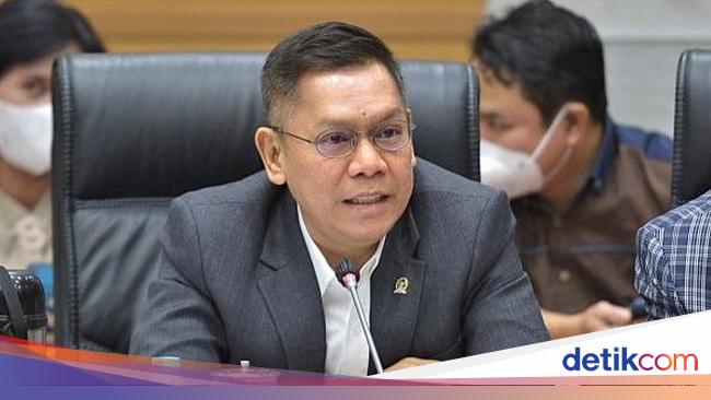 Adies Kadir Imbau Kenaikan PPN 12% Disikapi dengan Bijak