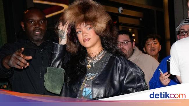 Rihanna’s Candid Response to Netizens About Her Son’s Name: Inside the Star’s Perspective